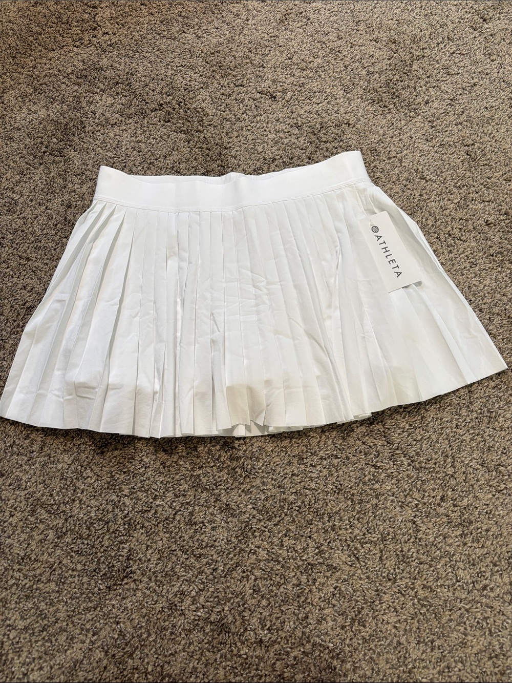 Athleta Match Point Pleated Skort size large NWT